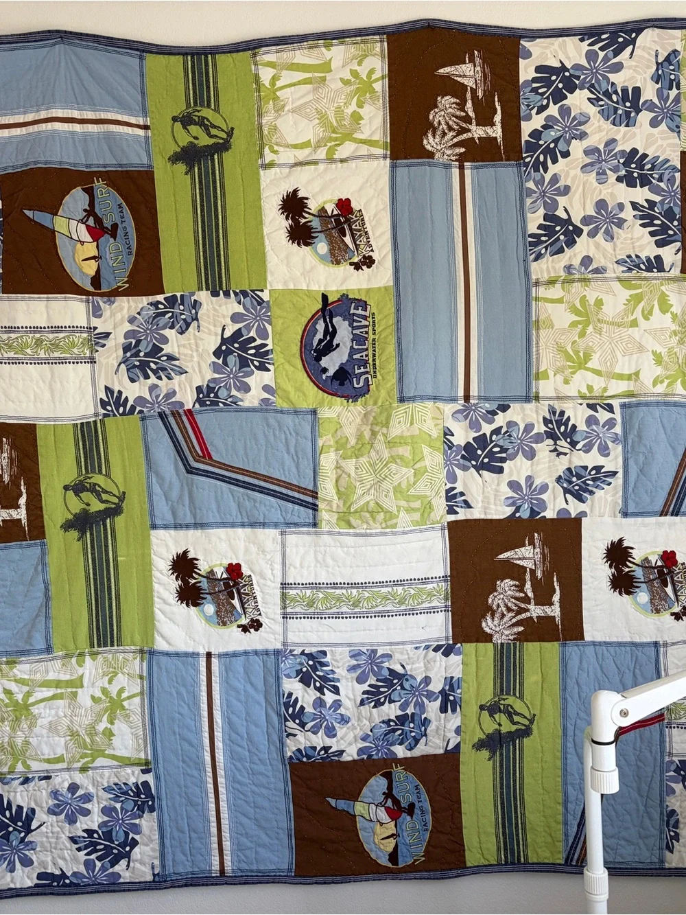 Pottery Barn Kids Hawaii Patchwork Full Size Quilt - Blue, Green, Brown